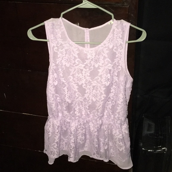 Lavender top - Picture 3 of 3